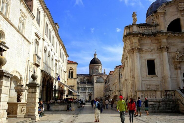 Shuttle Bus From Dubrovnik Airport to Dubrovnik - Good To Know