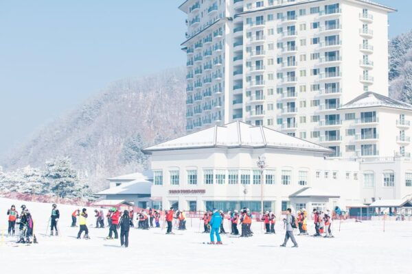 Shuttle Bus to Elysian Ski Resort(Only Transportation) - Elysian Ski Resort Overview