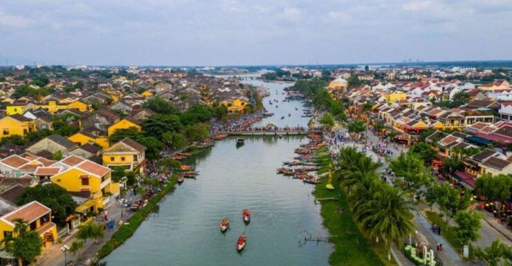 Shuttle Bus to Hoi an From Da Nang With Hotel Pick-Up/Guide - Live Tour Guide and Hotel Pickup Included