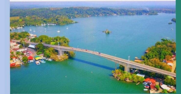 Shuttle Flores To Río Dulce - Experience Highlights