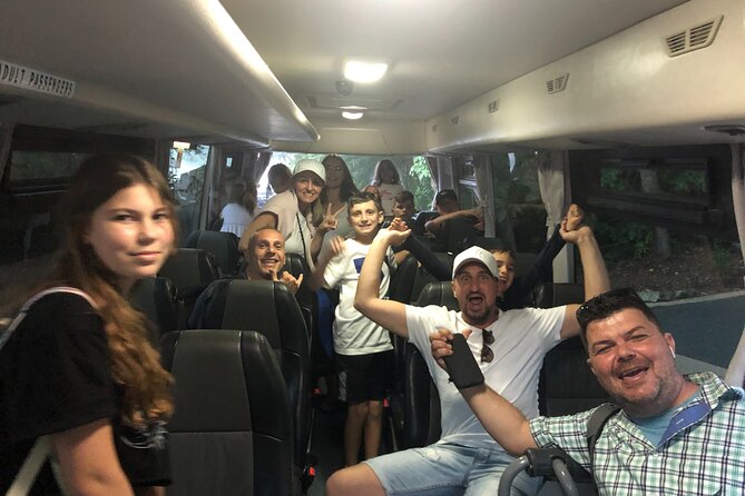 Shuttle From Proserpine Airport to Airlie Beach - Traveler Reviews