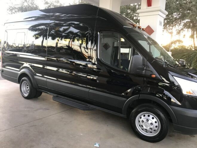 Shuttle Miami Airport/Hotel to Miami Port or Hotel 14pax - The Sum Up