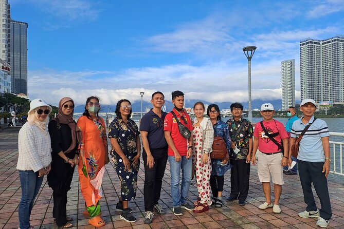 Shuttle Minibus From Hoian to Danang Airport & Marble Mountains - Shuttle Minibus Amenities