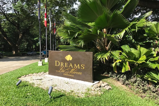 Shuttle Service From Dreams Las Mareas To Liberia Airport - Customer Reviews Analysis