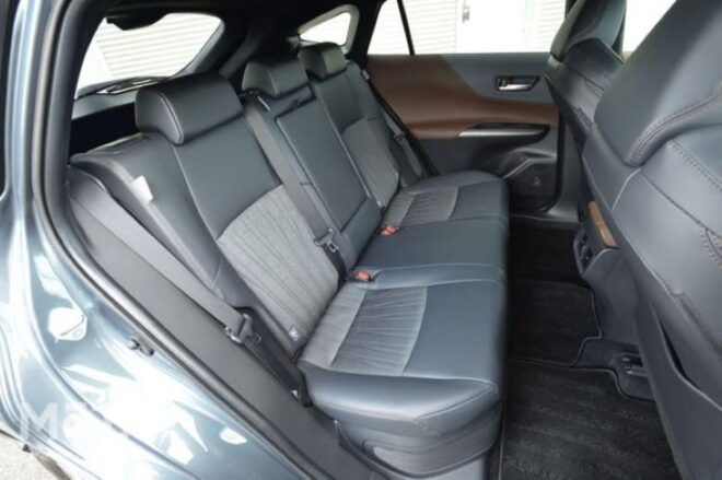 Shuttle Service From Itami Airport to Your Hotel or Downtown - Inclusions and Amenities