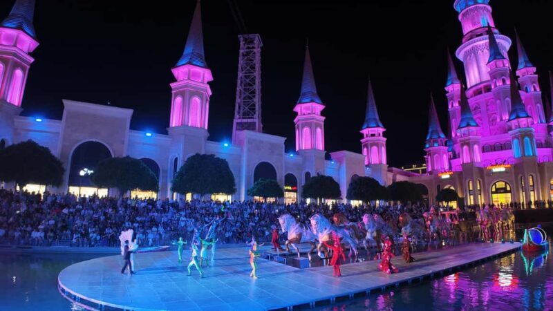 Shuttle Transfer Land of Legends Boat Parade and Night Show - Final Thoughts