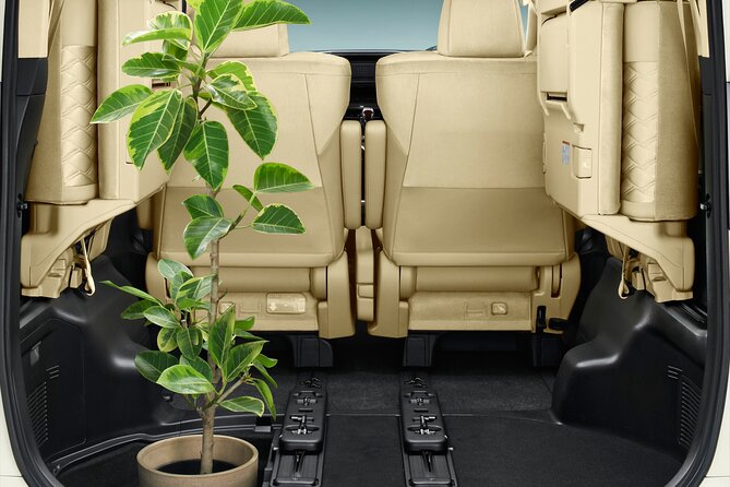 Shuttle Van Transfer From Tokyo 23 Wards to Narita for Pm. FLIGHT - Meeting and Pickup Logistics