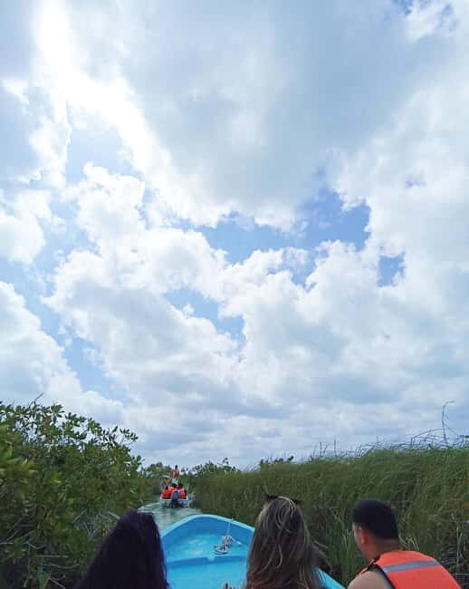 Sian Ka muyil lagoon tour floating + Cenote - Discover the beauty of Tulum’s Sian Kaan Biosphere Reserve on a floating lagoon and cenote tour