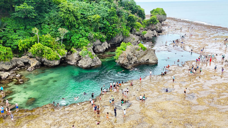 Siargao Island Private Full-Day Discovery Tour - San Isidro can turn lunch into an experience