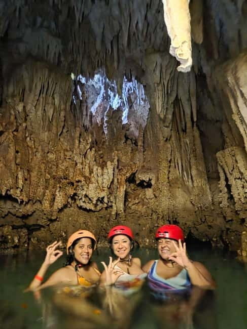 Siargao: Jellyfish Sohoton Cove Tour with Lunch and Pickup - FAQs