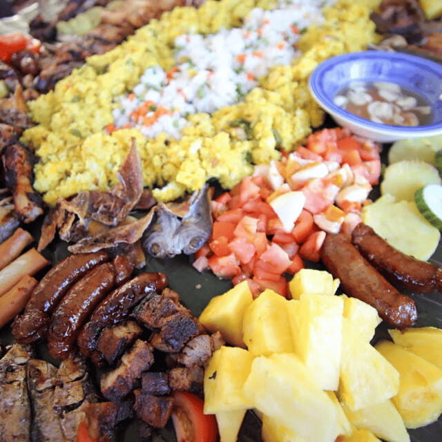 Siargao: Land Tour with a Boodle Fight Lunch - Who Is This Tour Best For?