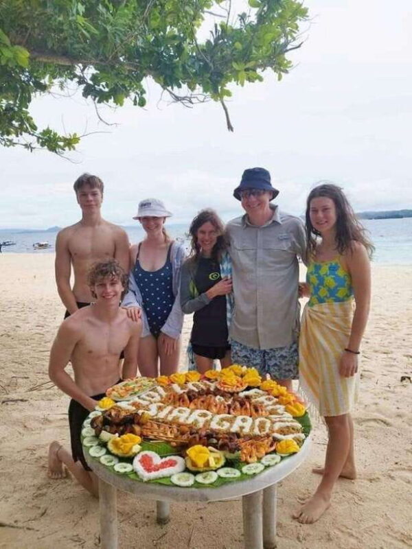 Siargao:Tri Island Hopping Naked Island, Daku, Guyam w/Lunch - Good To Know