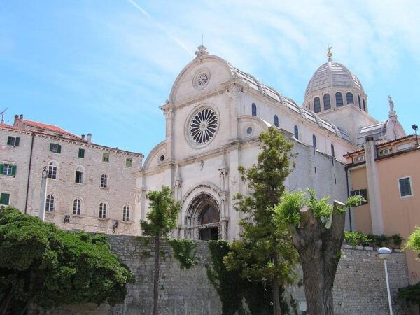 Šibenik: Ivans Walking Tour - Pricing and Reservation Details