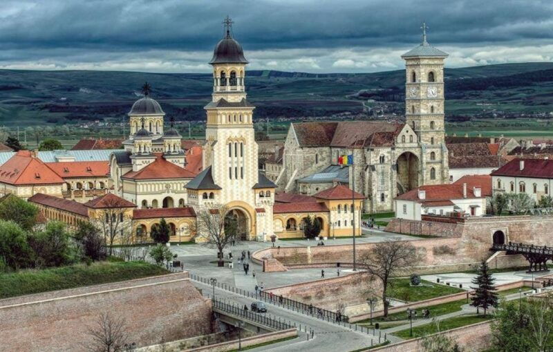 Sibiu: Alba Iulia and Corvin Castle Guided Tour - What We Love About This Tour