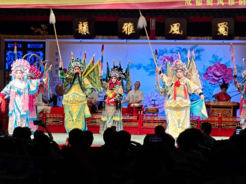 Sichuan Chengdu Opera dressing experience and Photograph - Detailed Breakdown of the Itinerary