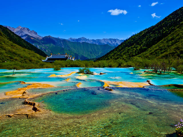 Sichuan Jiuzhaigou and Huanglong High-Speed Rail Round-Trip Pure Sightseeing 3-Day Tour - Day three: a transfer, lunch stop, and return train