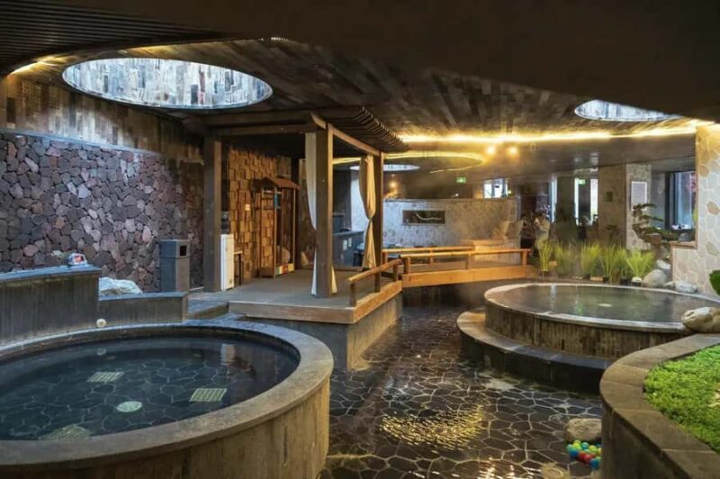 Sichuan: Ramada Guergou Hot Springs Tickets - An In-Depth Look at the Tour Experience