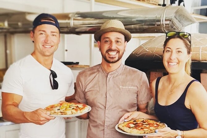 Sicilian Pizza Making by the Sea - Location and Setting