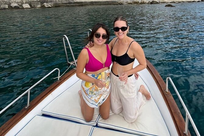 Sicilian Wine Tasting on the Boat in Taormina - Experience Sicilian Wine Tasting on the Boat