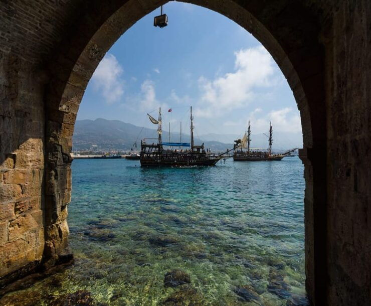Side: Alanya City Tour With Lunch at Dim River and Boat Tour - Itinerary Highlights