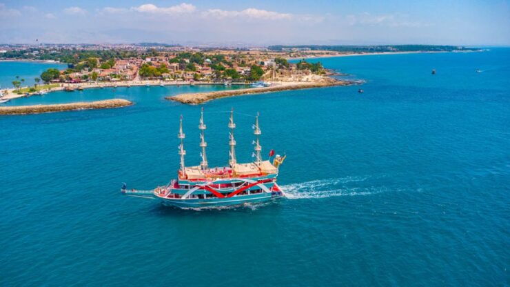Side: All-Inclusive Boat Ride and Foam Party - Customer Experience