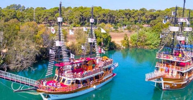 Side: Blue Lagoon Boat Trip With Swimming & Sunbathing - Amenities and Services