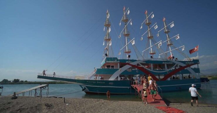 Side: Boat Tour on the Manavgat River With Bazaar Trip - Experience Highlights