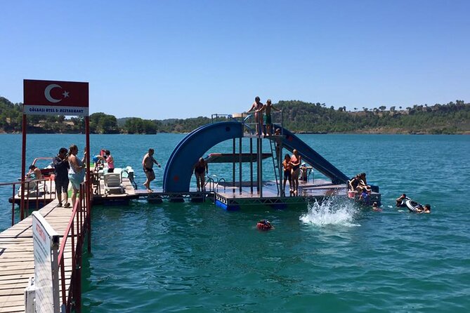 Side: Excursion to Green Lake by Cabrio Bus - Cabrio Bus Features and Comfort