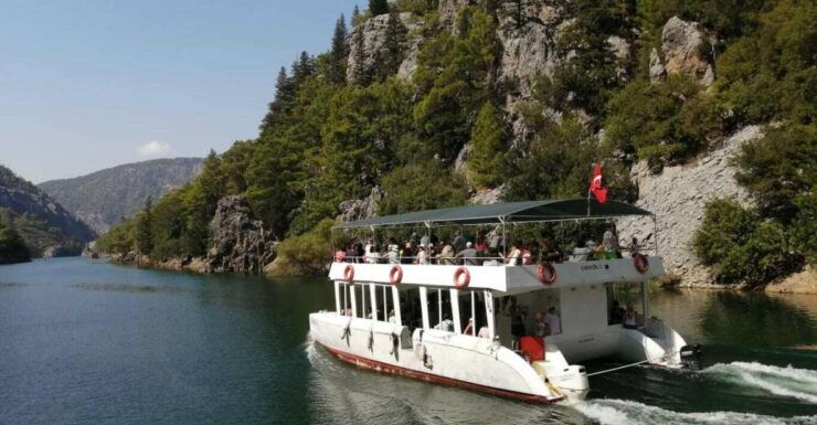 Side: Green Canyon Boat Tour With Lunch and Drinks - Experience Highlights