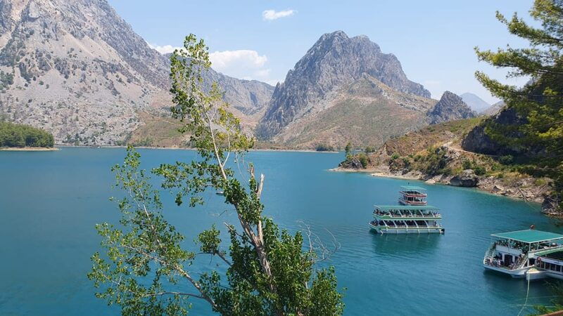 Side: Green Canyon Boat Tour With Open Buffet Lunch & Drinks - Good To Know