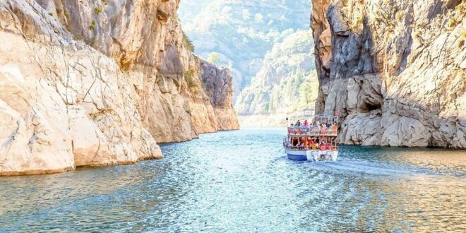 Side: Green Canyon Boat Tour With Open Buffet Lunch & Drinks - Inclusions and Benefits