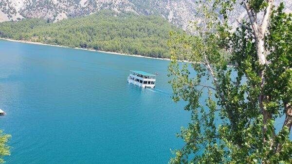 Side: Green Canyon Boat Tour With Open Buffet Lunch & Drinks - Customer Reviews