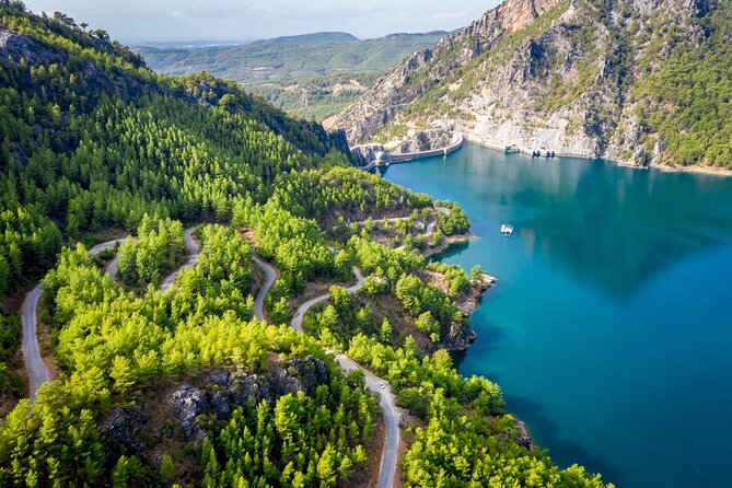 Side Green Canyon Boat Tour With Soft Drinks and Lunch - Minimum Traveler Requirement
