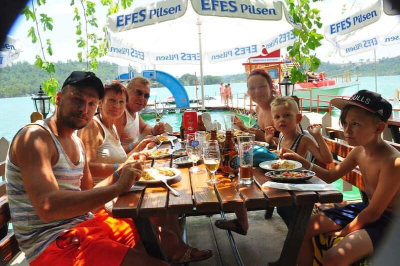 Side: Jeep Safari Adventure with Lunch at Green Lake - FAQs