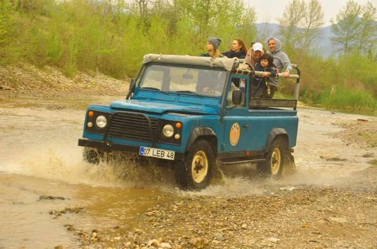 Side: Jeep Safari Tour With Lunch and Green Canyon See - Itinerary Details