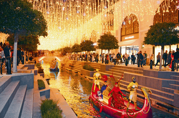 Side: Land of Legends Bus Transfers and Boat Parade - In-Depth Look at the Value