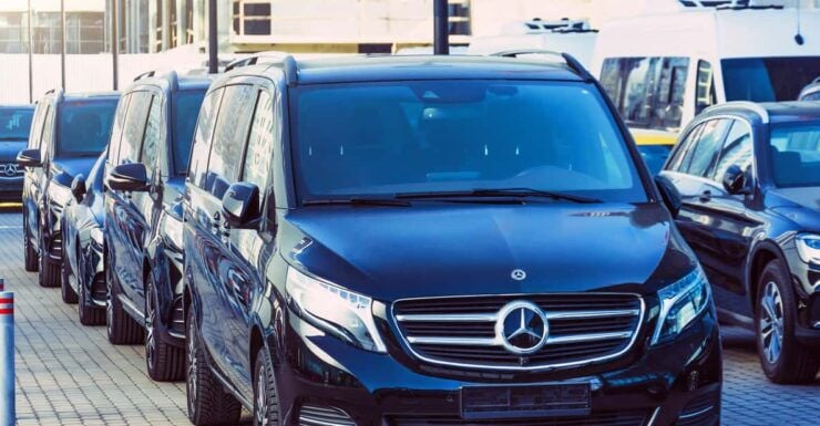 Side : Private Shuttle From / to the Lend of Legends - Journey Experience Highlights
