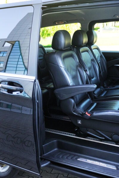 Side : Private Shuttle From / to the Lend of Legends - Pricing and Payment Options