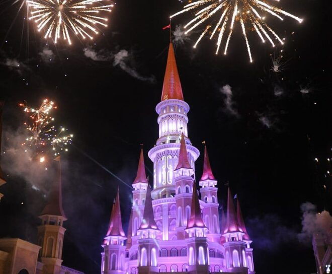Side: The Land of Legends Night Show and Boat Parade Tour - Important Information