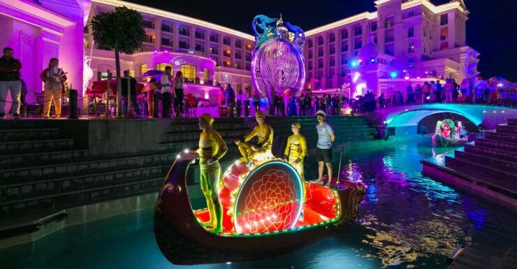Side: The Land of Legends Night Show & Shopping Avenue - Show Highlights and Features