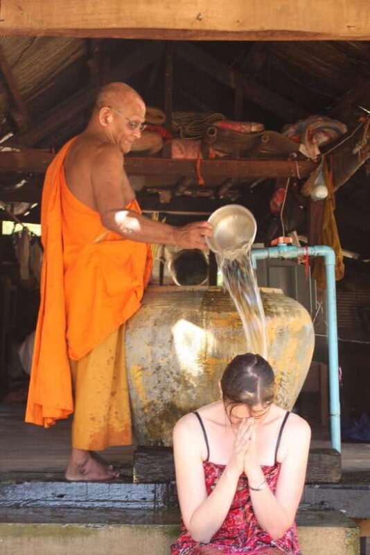 Siem Reap: 1-Hour Cambodian Buddhist Water Blessing - FAQ