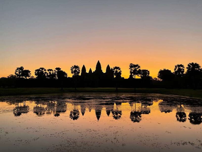 Siem Reap: 2-day Angkor Wat tour & Sightseeing - Day 1: Exploring Angkor Thom and Angkor Wat