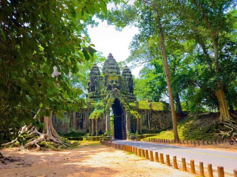 Siem Reap: 2-Days Angkor Wat with Sunrise Small-Group Tour - Who Is This Tour Best For?