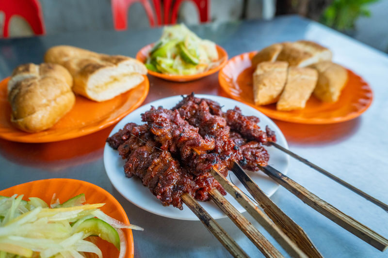 Siem Reap 4.5-Hour Evening Street Food Discovery - Start the evening with a guide, not a guess