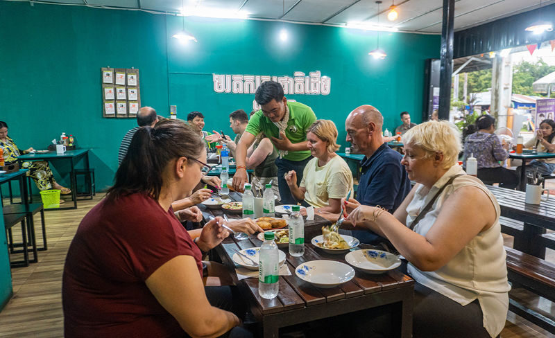 Siem Reap 4.5-Hour Evening Street Food Discovery - What the 4.5 hours add