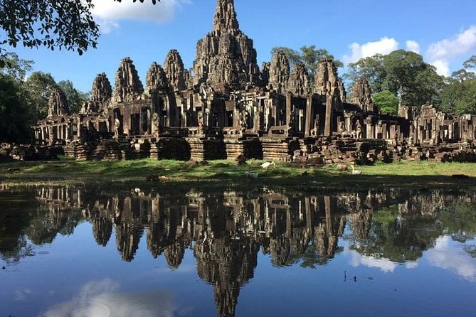 Siem Reap Angkor 2-Day Tour - Angkor Wat at Sunrise