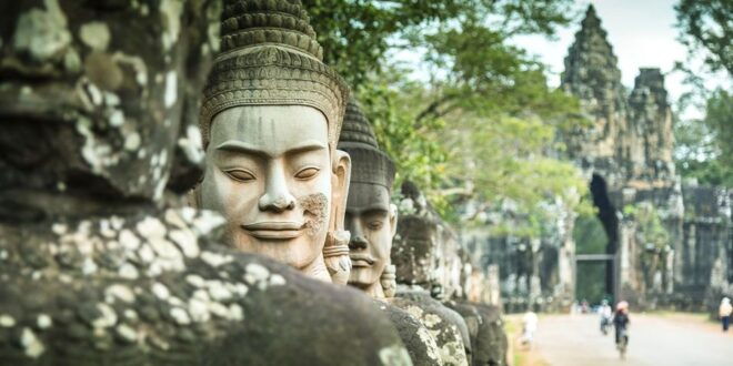 Siem Reap Angkor Airport: One-Way Transfer to Siem Reap - Customer Reviews