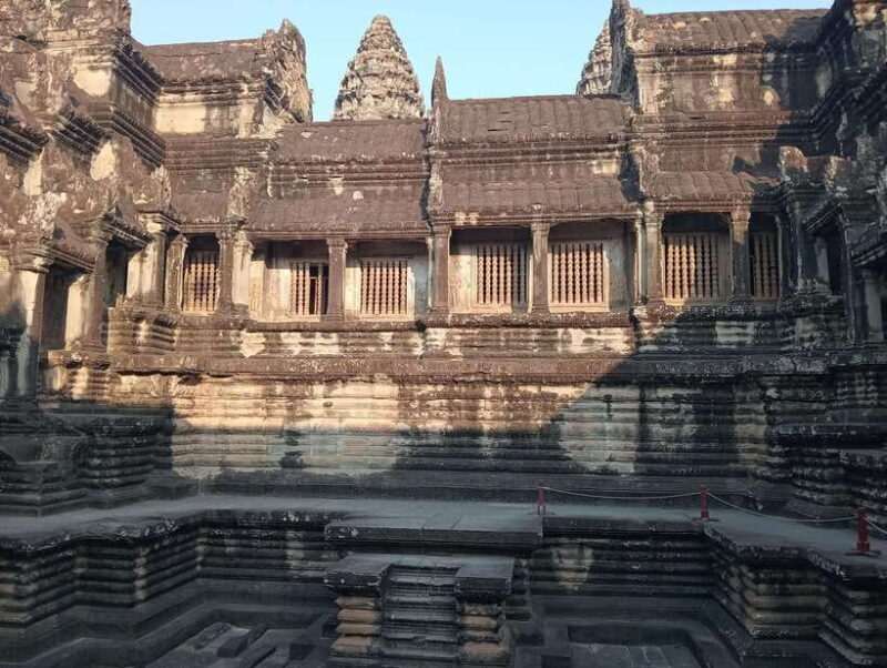Siem Reap: Angkor Full-Day Group Tour with Japanese Guide - Practical Details and Tips