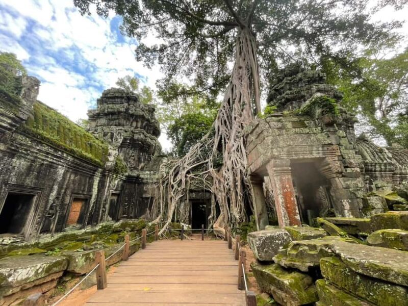 Siem Reap: Angkor Small Circuit & Srah Srang Sunset Tour - FAQ