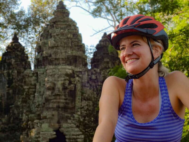 Siem Reap: Angkor Sunrise Bike Tour with Breakfast and Lunch - Who Will Love This Tour?